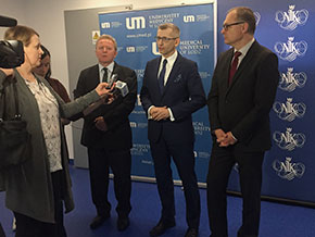 Briefing prasowy przed konferencją