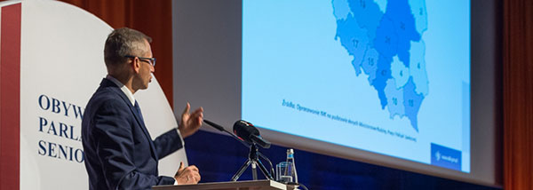 Prezes NIK na&nbsp;sesji plenarnej Obywatelskiego Parlamentu Seniorów