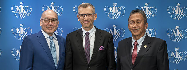 Ambasador Indonezji Peter F. Gontha, Prezes NIK Krzysztof Kwiatkowski, Przewodniczący Rady Audytu Republiki Indonezji dr Moermahadi Soerja Djanegara