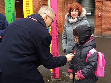 Prezes NIK kwestuje w&nbsp;Łodzi 3