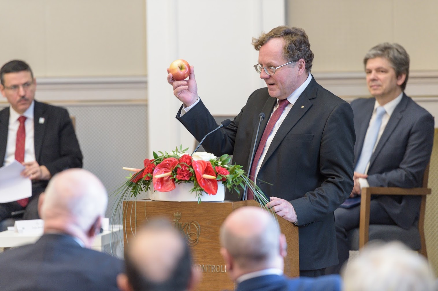 Konferencja Doświadczenie w służbie nowoczesności