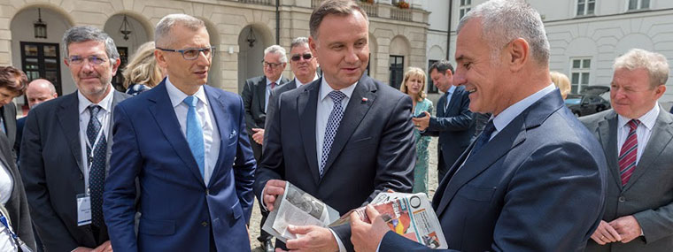 Prezydent RP Andrzej Duda w rozmowie z szefem NOK Albani Bujarem Leskajem