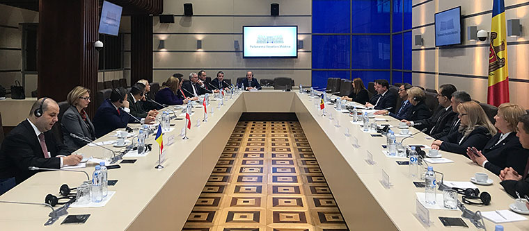 Spotkanie Wiceprezes Motylow z&nbsp;Marszałek Sejmu w&nbsp;Sali Europejskiej Parlamentu Republiki Mołdawii
