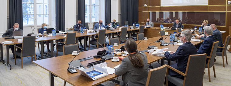 Participants of the food safety panel at NIK 