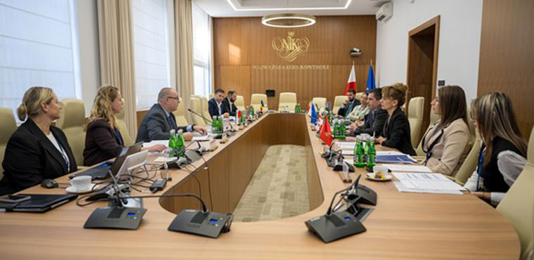 Representatives of NIK and participants of the LEGSAI workshop