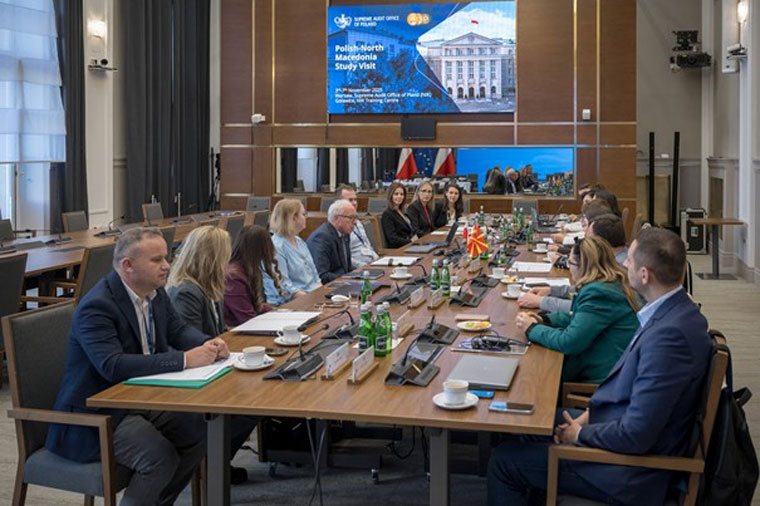 Vice-President of NIK Jacek Kozłowski and members of the North Macedonian delegation